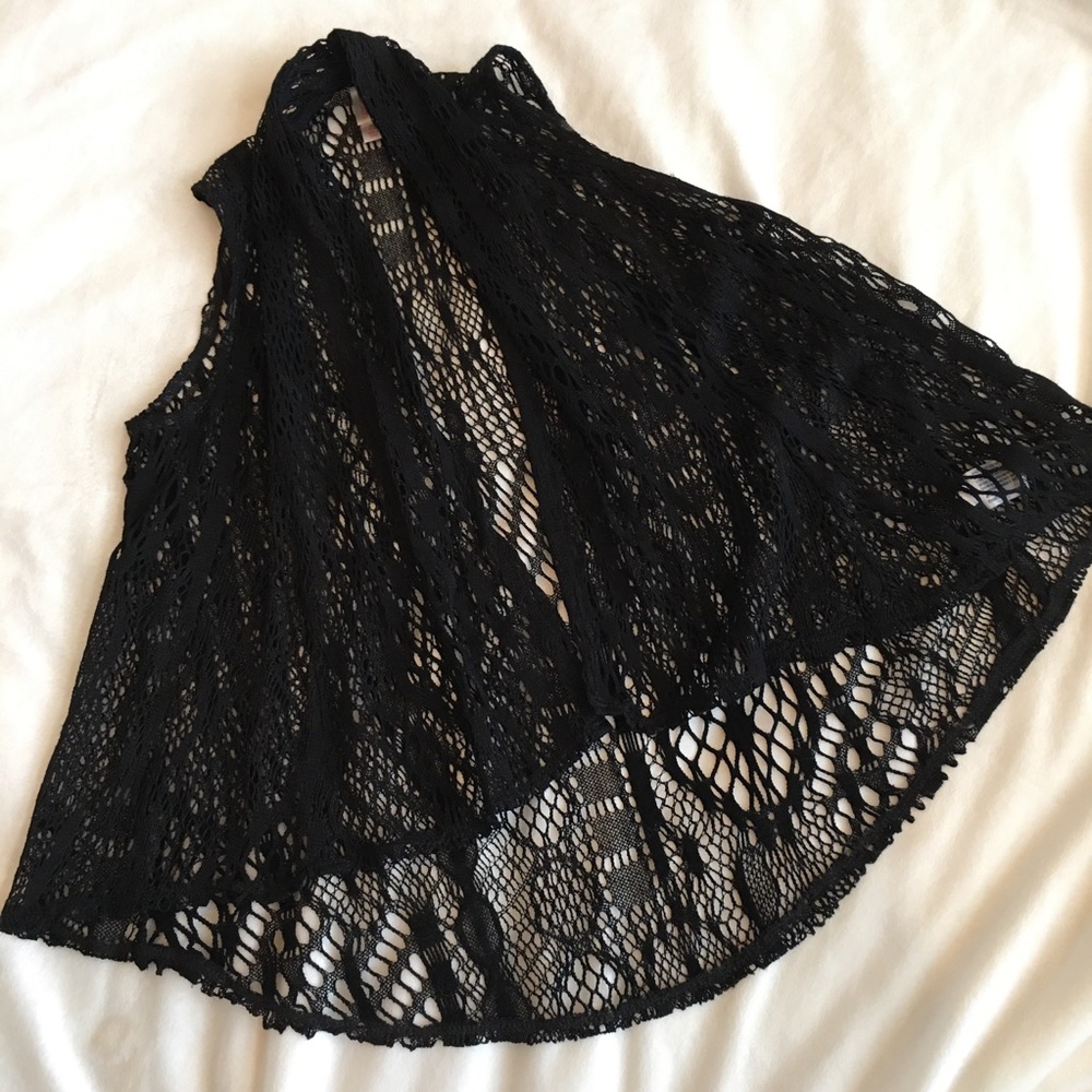 Xhilaration High Low Lace Bolero. Girls 7/8🌹